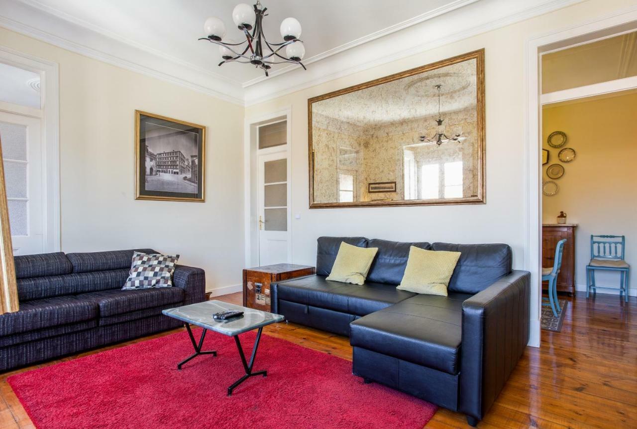 Joivy Fernando Pessoa Apartments ลิสบอน ภายนอก รูปภาพ