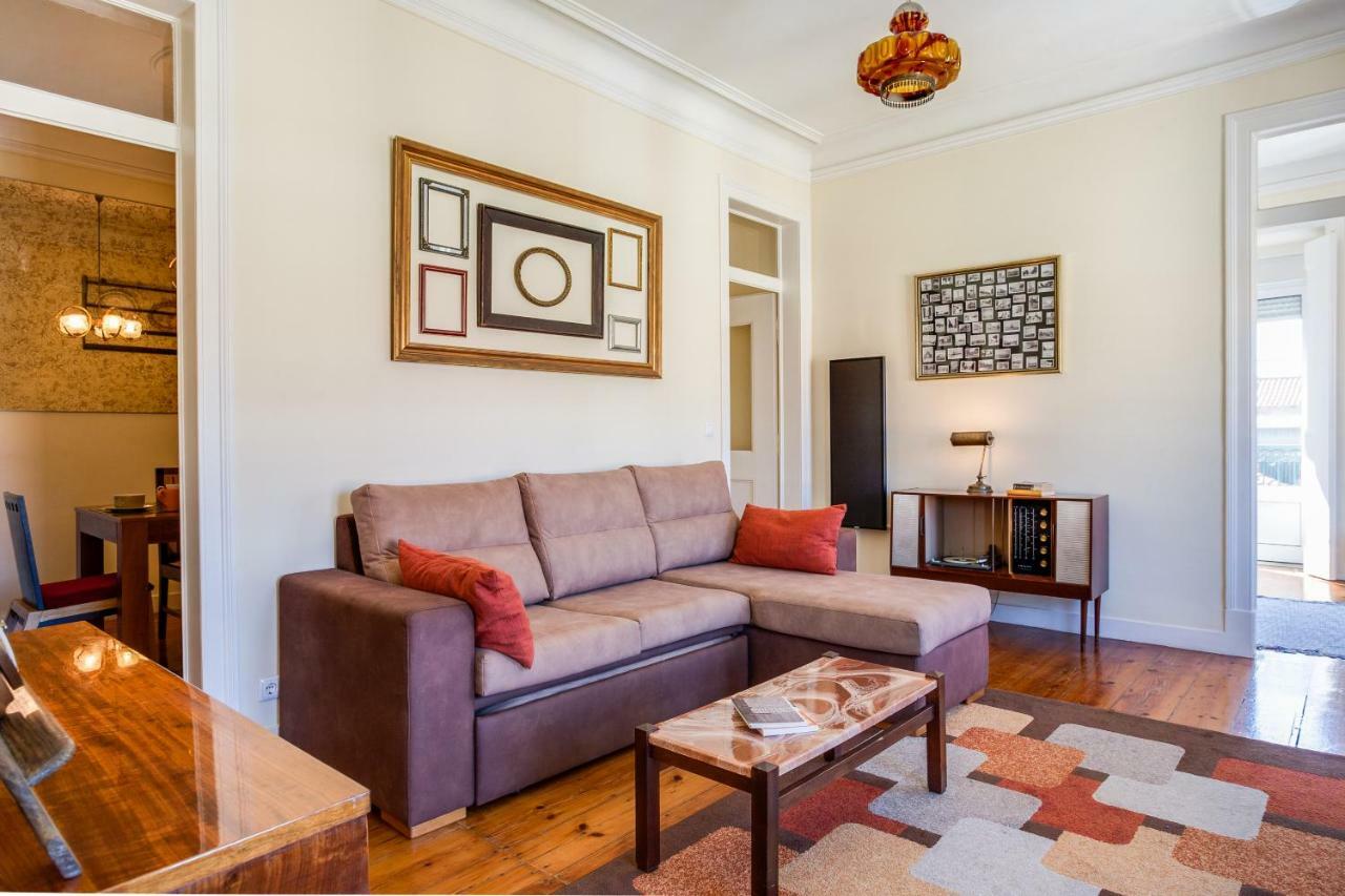 Joivy Fernando Pessoa Apartments ลิสบอน ภายนอก รูปภาพ