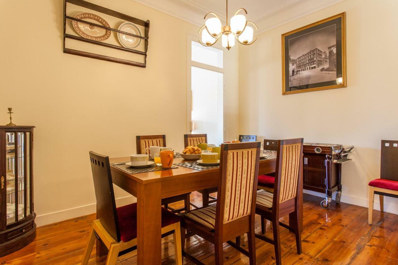 Joivy Fernando Pessoa Apartments ลิสบอน ภายนอก รูปภาพ